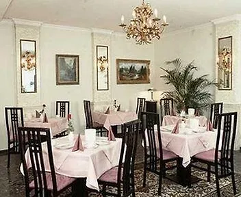 Hotel Montree Munich