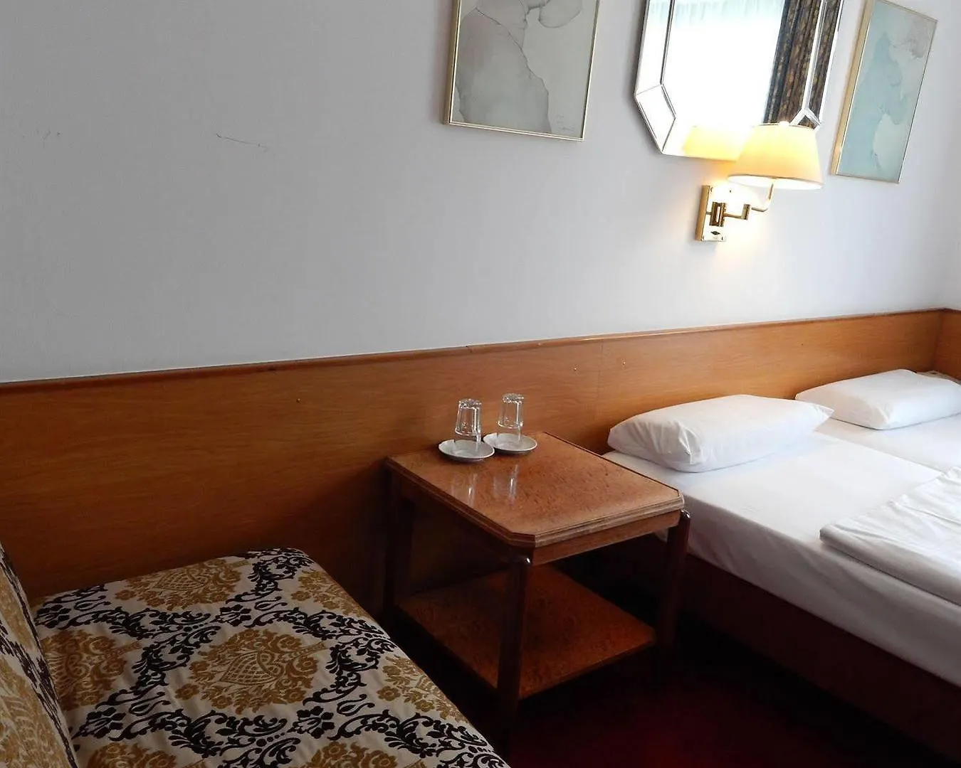 Hotel Montree Munich