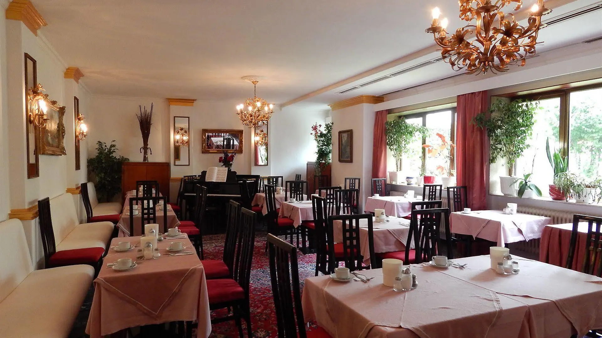 Hotel Montree Munich