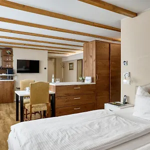 https://hotel-kraft.getmunichhotels.com